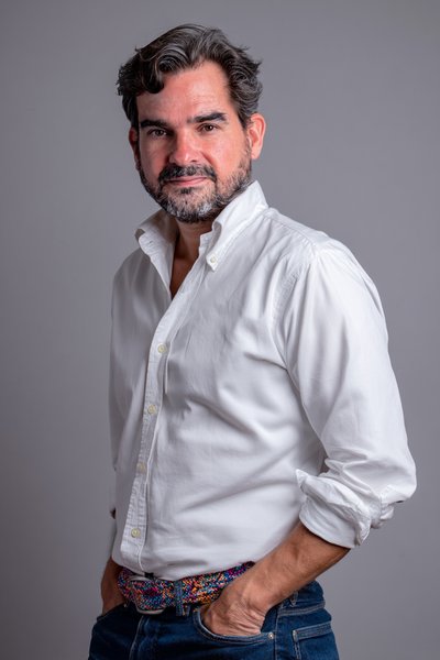 Carlos Miranda Levy — Curator of Ariski